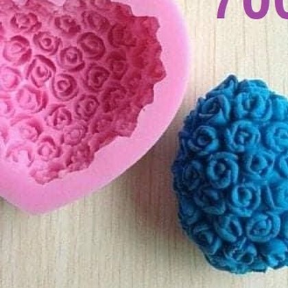 Moule savon — cœur de roses en relief — moule silicone artisanal MSB